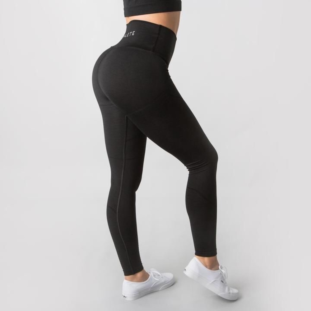 Alphalete black leggings